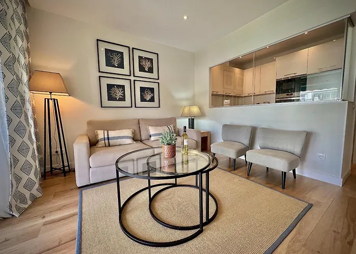 Marbella Downtown 45 With Pool By Homing